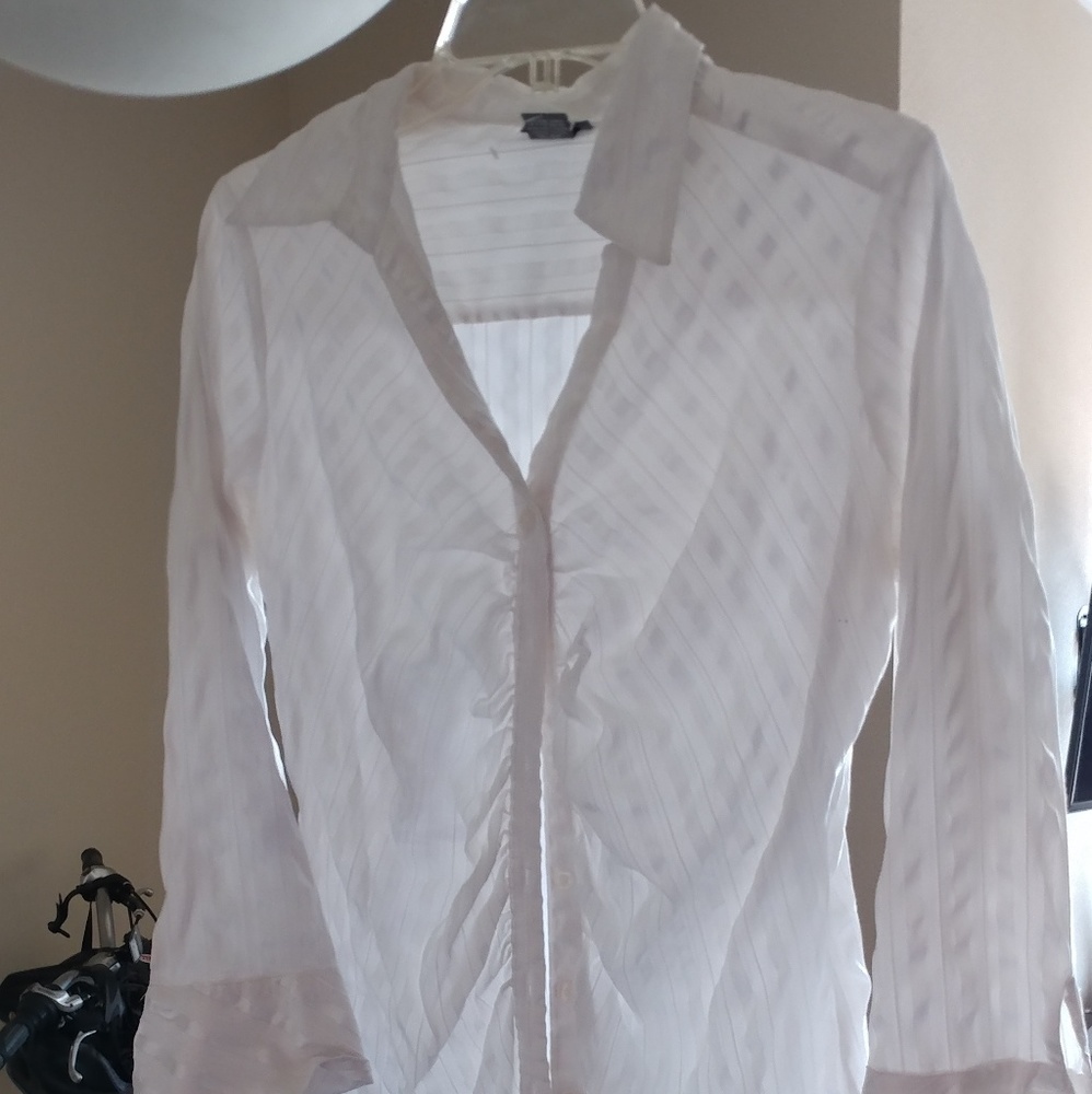 Button Downs - Picture 3 of 8